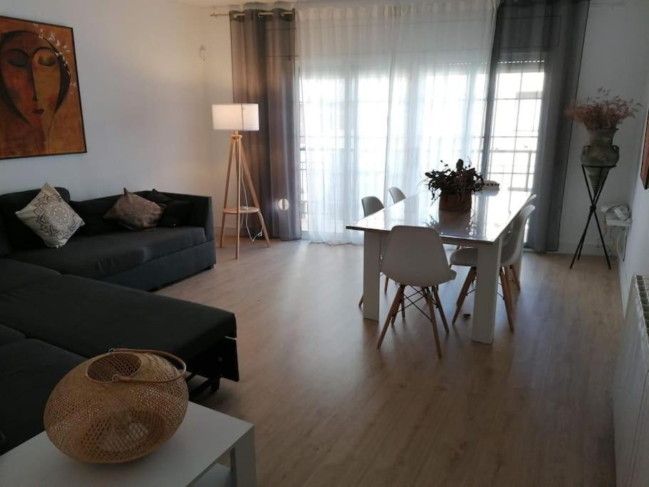 Duplex Playa Apartment Бланес Екстериор снимка